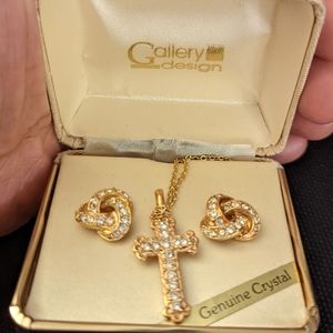 Gold Costume Jewelry